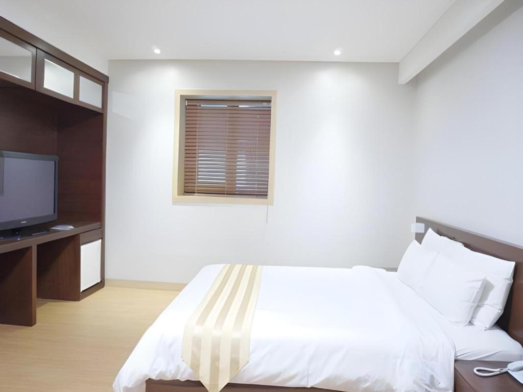 Korea Tourist Hotel Сувон Экстерьер фото